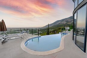 Fortunella Suites & Villas