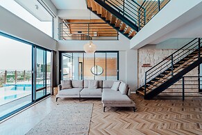 Fortunella Suites & Villas