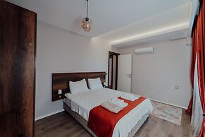 Fortunella Suites & Villas