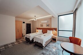 Fortunella Suites & Villas