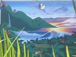 Bird of Paradise Hotel