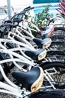 Bird of Paradise Hotel