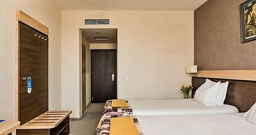 Dunav Plaza Hotel