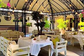 Dunav Plaza Hotel