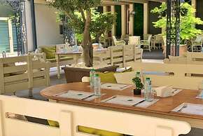 Dunav Plaza Hotel