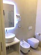 Gatto Bianco Duchessa