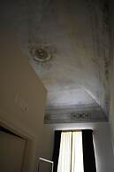 Gatto Bianco Duchessa