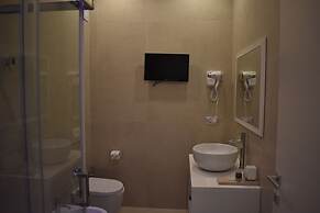 Gatto Bianco Duchessa