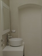 Gatto Bianco Duchessa