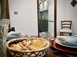 Comoda Casa dell'Agnello zona Acquario