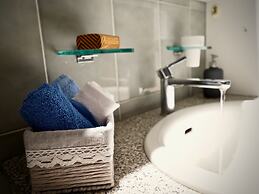 Comoda Casa dell'Agnello zona Acquario