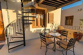 Casa Barcelona 2 BR by Casago