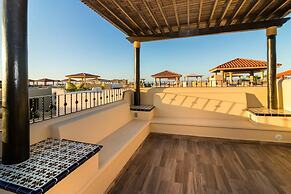 Casa Barcelona 2 BR by Casago