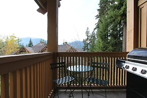 Mountain Star by Whistler Retreats