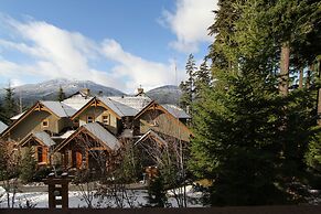 Mountain Star by Whistler Retreats