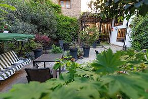 Elea Old Tbilisi