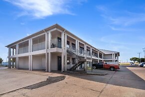 Motel 6 Irving, TX - Loop 12