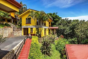 La Terraza Guest House B&B