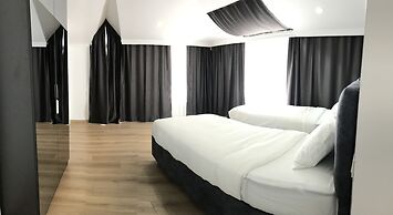 Mas Suites Apartments