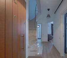 Mas Suites Apartments