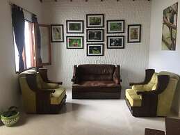 Fami Hotel Vive Jardin - Hostel