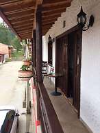 Fami Hotel Vive Jardin - Hostel