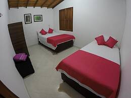 Fami Hotel Vive Jardin - Hostel