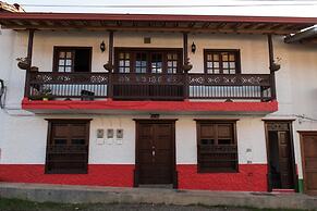 Fami Hotel Vive Jardin - Hostel