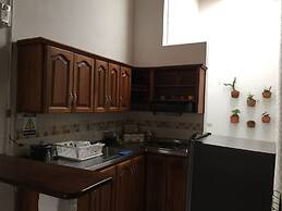 Fami Hotel Vive Jardin - Hostel