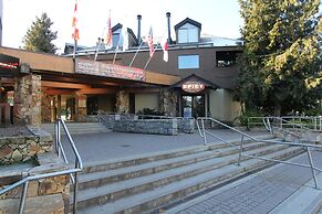 Rainbow Suites by Whistler Retreats