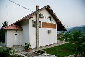 Nektar Park Villa Sara