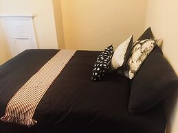 North London Cottage