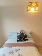 North London Cottage