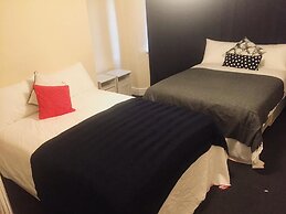 North London Cottage