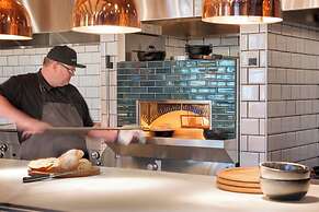 The Advenire, Autograph Collection