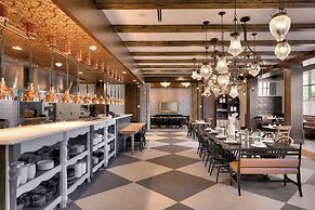 The Advenire, Autograph Collection