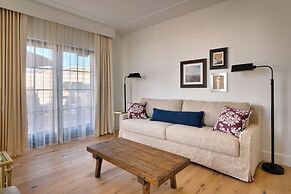 The Advenire, Autograph Collection