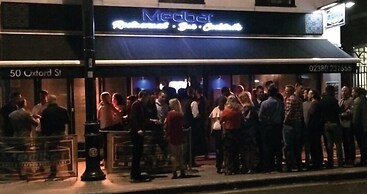 Oxford Street 5 Bedroom Townhouse