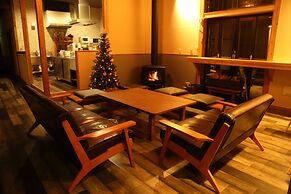 HOSTEL Co-EDO