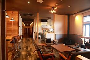 HOSTEL Co-EDO
