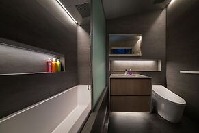 Eminence by The Hakuba Collection