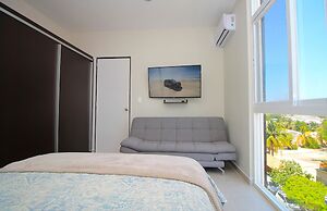 Riviera Towers 2BR & Pool