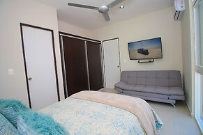 Riviera Towers 2BR & Pool