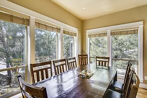 Big Canyon Home with Pool, Hot Tub, and Deschutes River Trail Access b