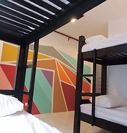 Ola Hostel Manila