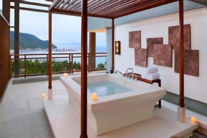Luhuitou Sanya Resort