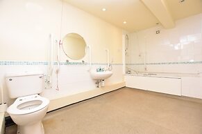 The Halford Bridge Inn