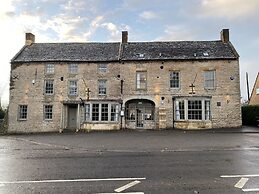 The Halford Bridge Inn