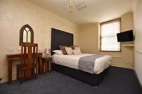 The Halford Bridge Inn