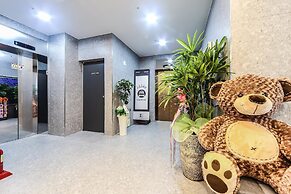 Browndot Hotel - Gold